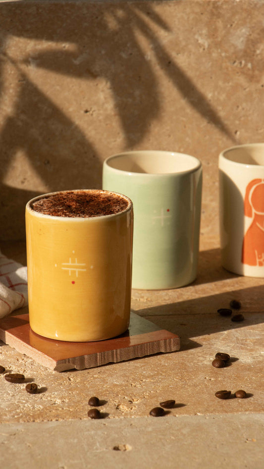 RIF - Mug en céramique artisanal jaune safran