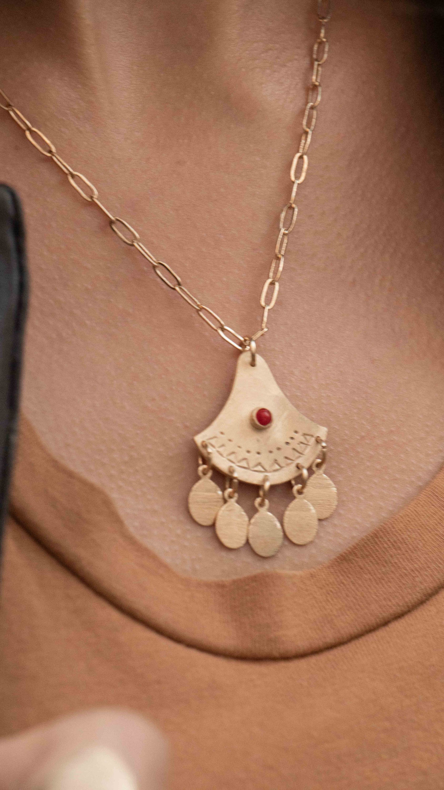 Collier KELLA - corail