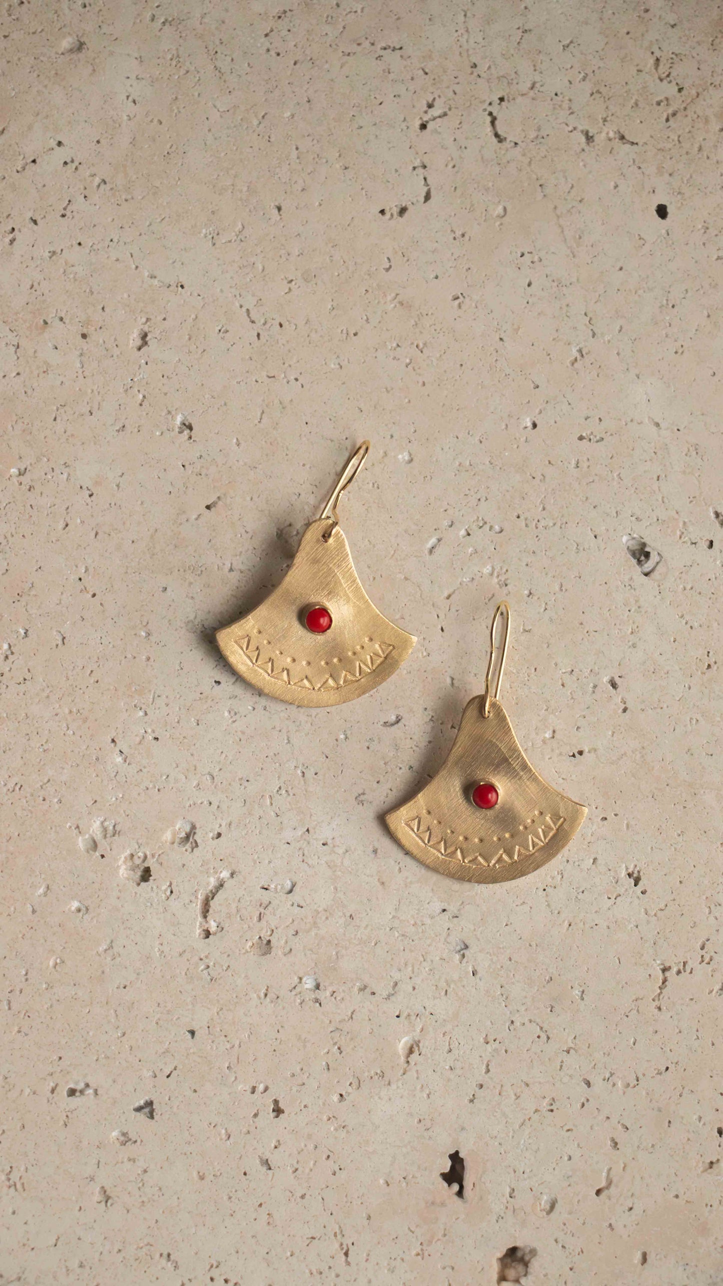 Boucles d'oreilles LYNA - corail